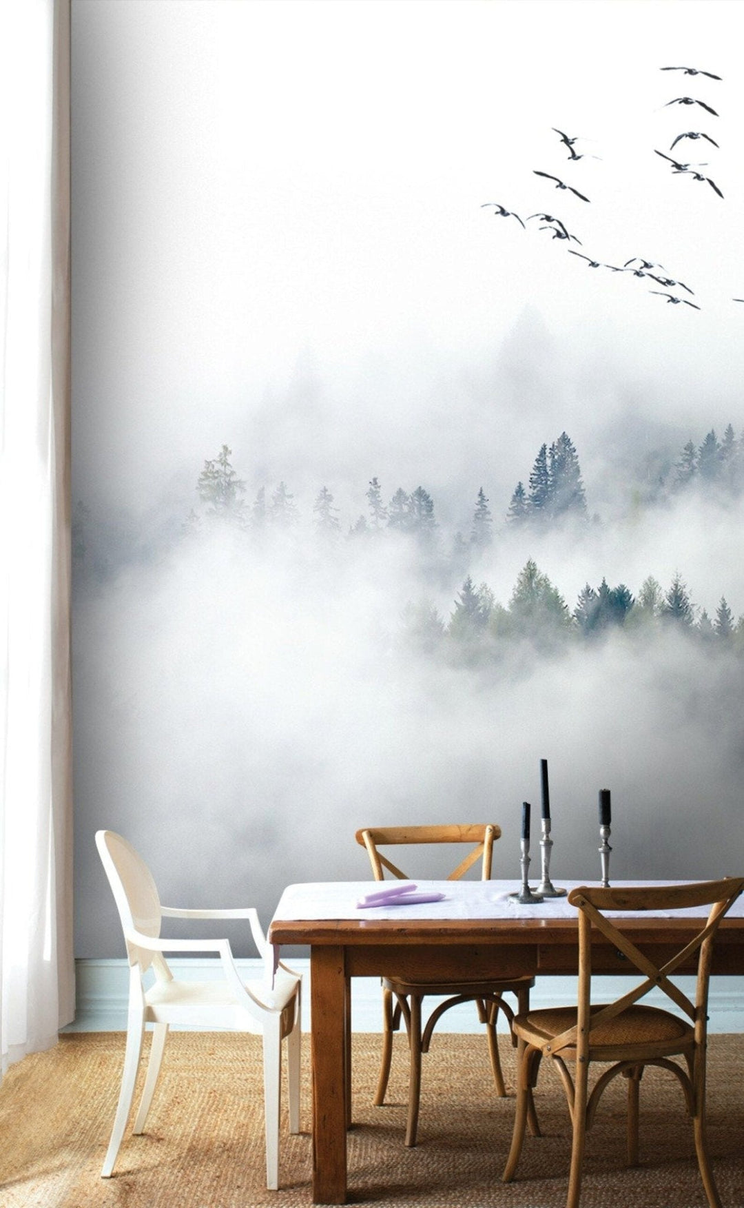 Papier peint panoramique montagne sous la brume et sa nuée d'oiseaux - Kam & Leon